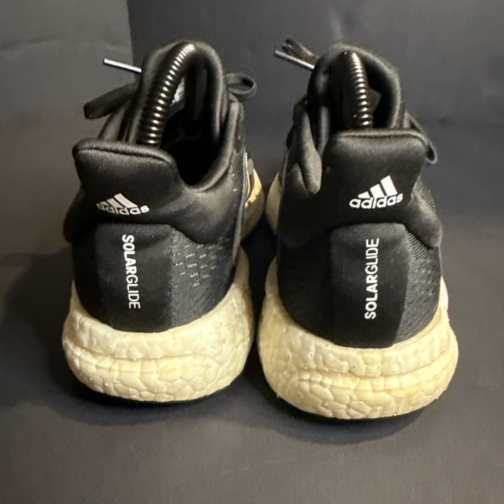 Size 7 - Adidas SolarGlide 4 ST Black Grey W - Picture 4 of 12